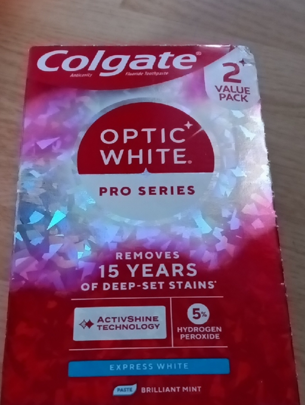 Colgate Optic White Pro Series Toothpaste - Red & White Packaging